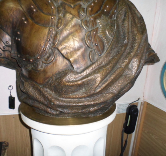 Бюст Петра Первого 